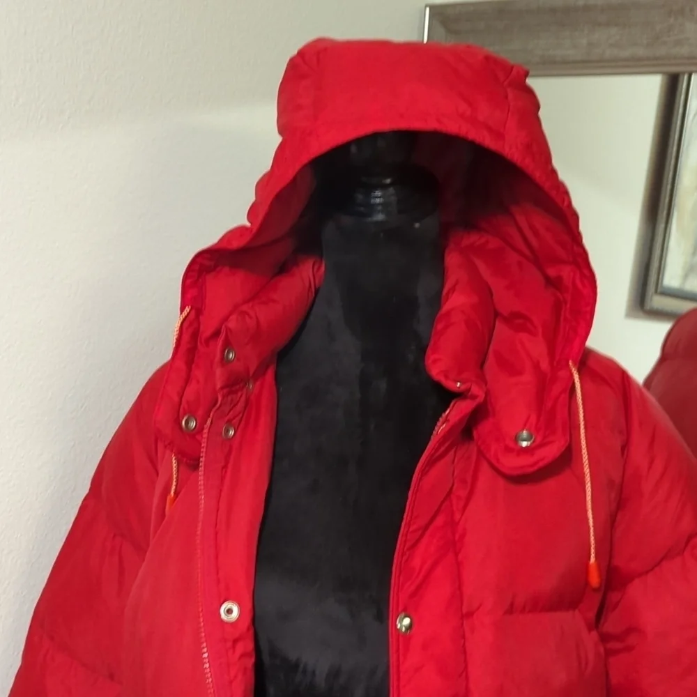 Vintage Swan Brand Down Full Zip Hooded Puffer Jacket